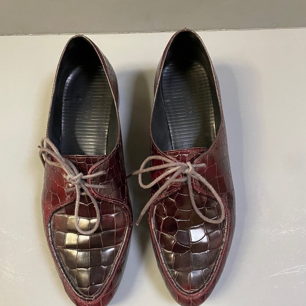 Theory Glenrock Leather Oxford Shoes - Picture 8 of 14